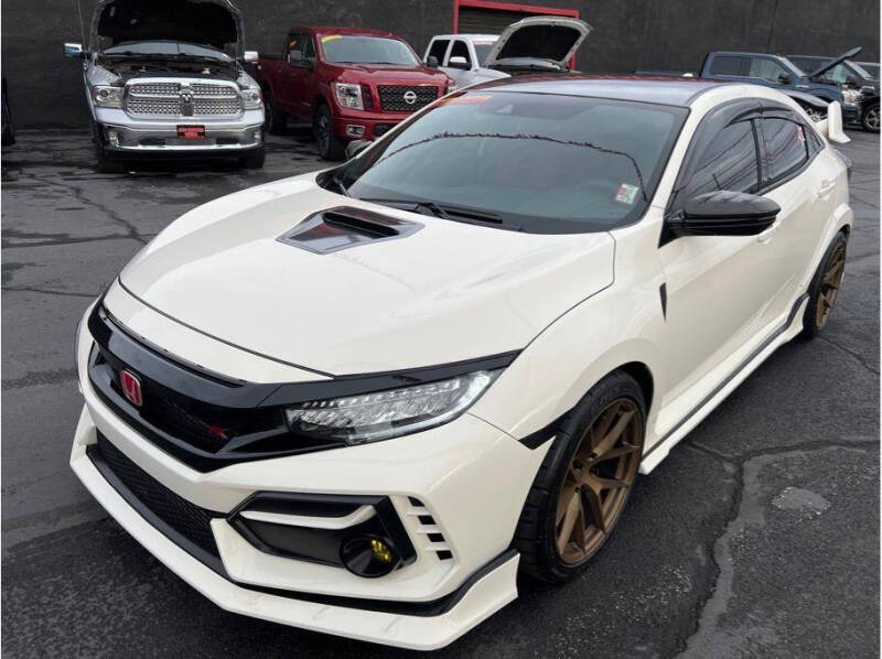 2021 Honda Civic Hatchback Type-R photo 3