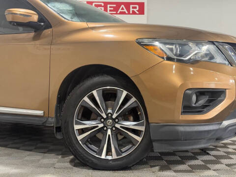 2017 Nissan Pathfinder S
