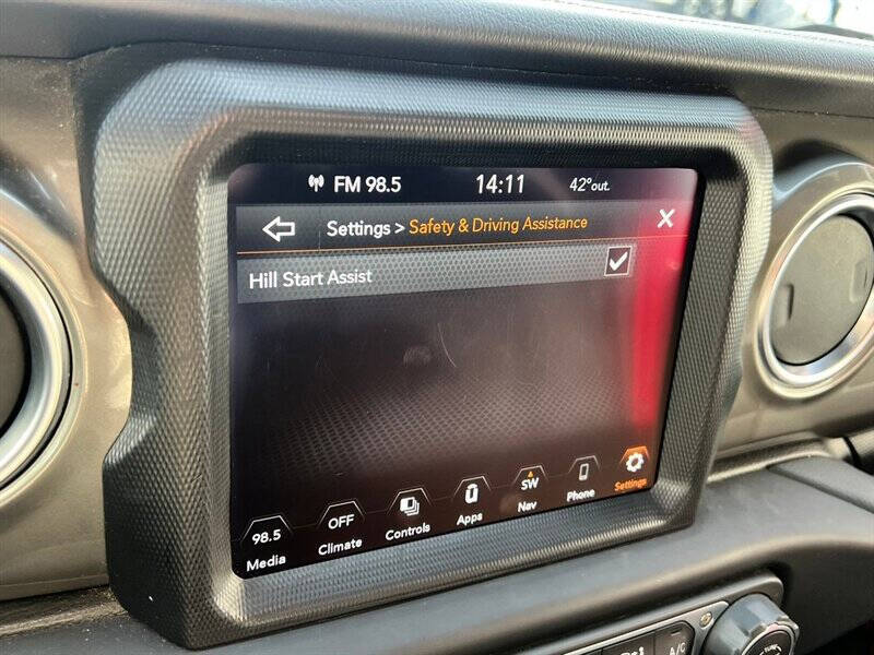 2023 Jeep Gladiator Overland