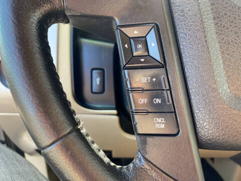 2015 Ford Expedition EL XLT