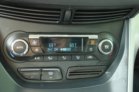 2014 Ford C-MAX Hybrid SE