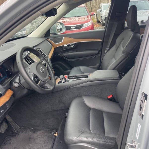 2025 Volvo XC90 B6 Plus Bright Theme 7P