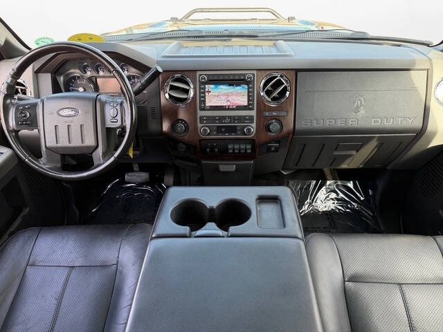 2011 Ford F-350 Super Duty Lariat