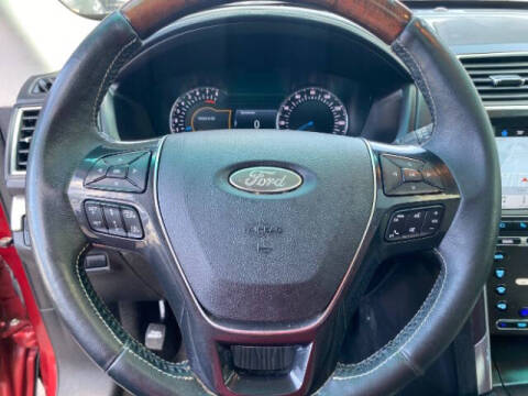 2017 Ford Explorer Platinum