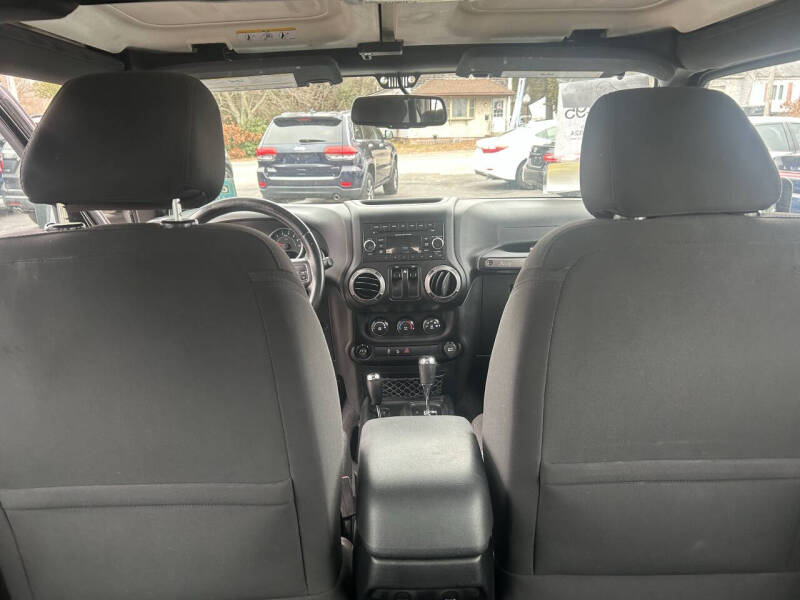 2014 Jeep Wrangler Sport