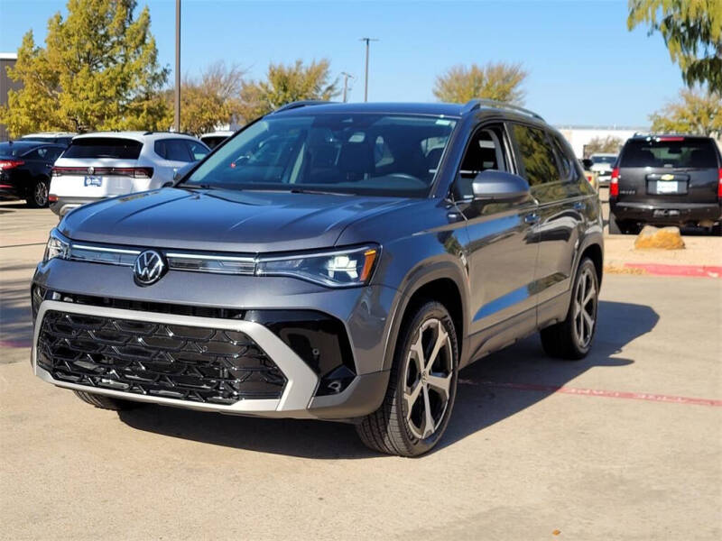 2025 Volkswagen Taos SEL 4Motion