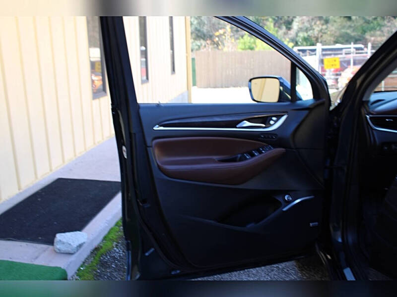 2018 Buick Enclave Avenir