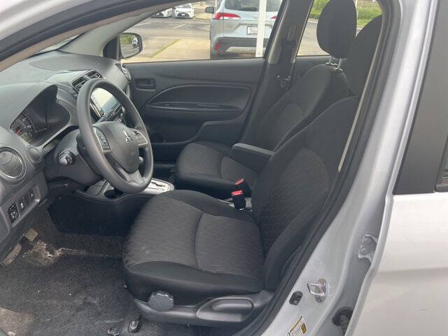 2024 Mitsubishi Mirage LE