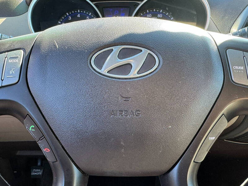 2015 Hyundai Tucson SE