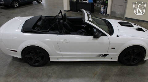 2005 Ford Mustang