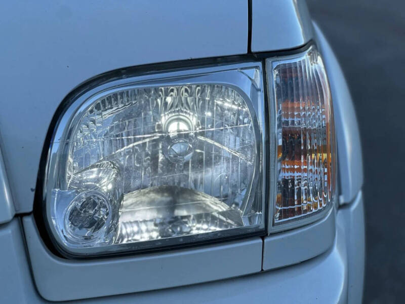 2005 Toyota Sequoia Limited