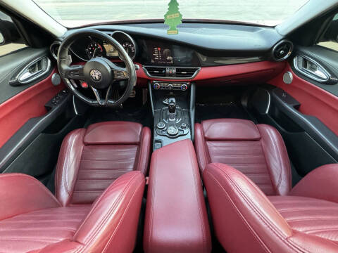 2017 Alfa Romeo Giulia Ti