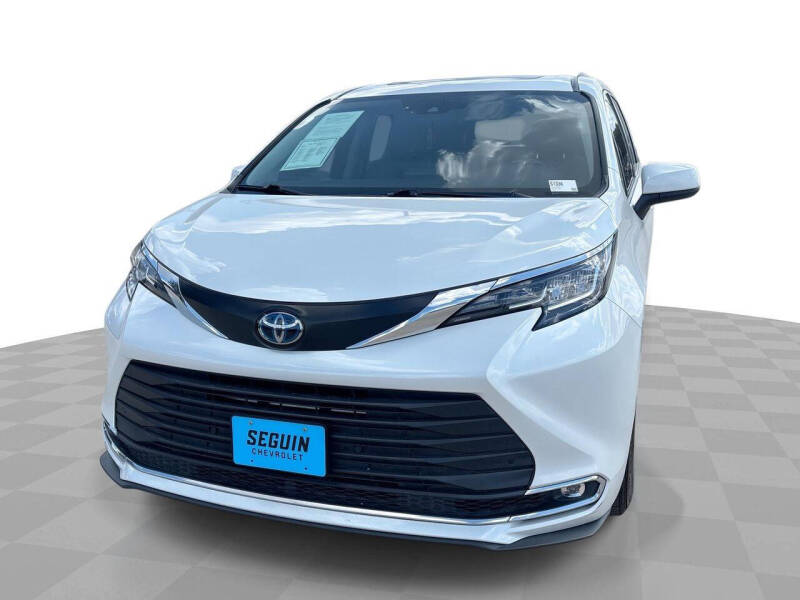 2023 Toyota Sienna