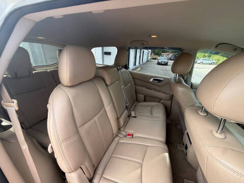 2014 Nissan Pathfinder Platinum