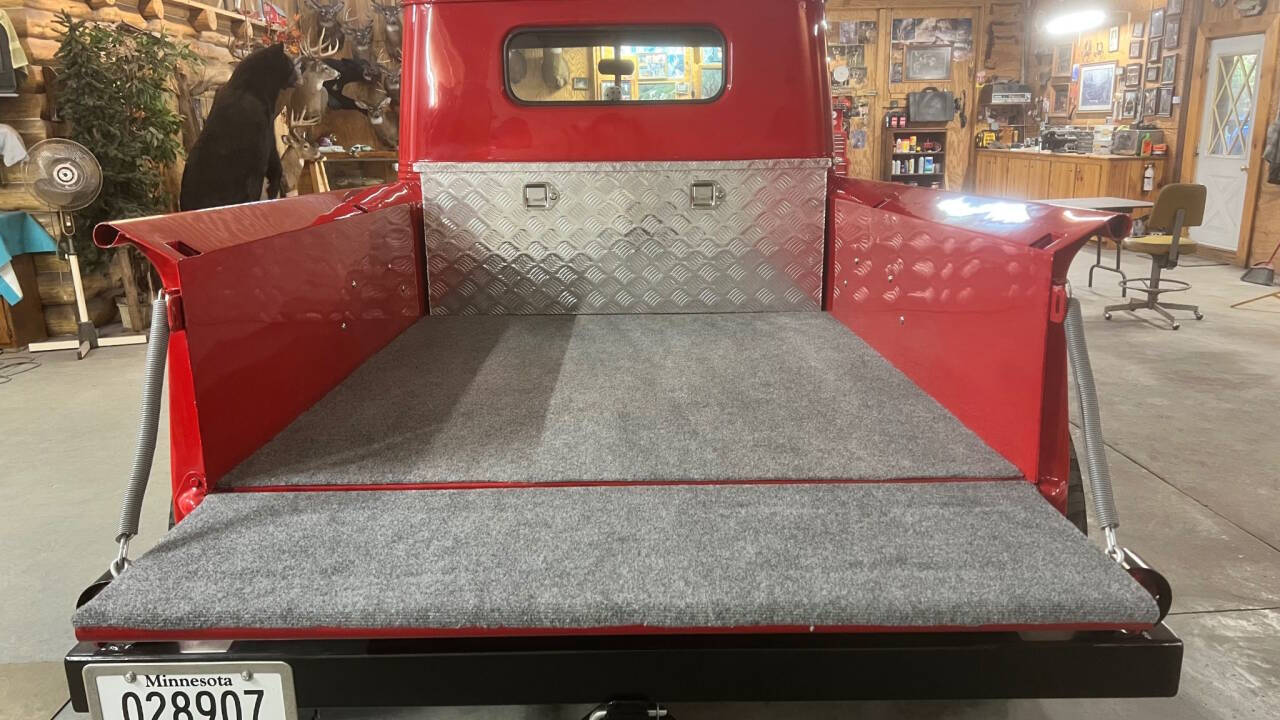 1951 Willys Pickup 9