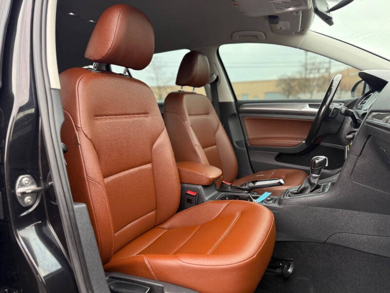 2017 Volkswagen Golf Alltrack TSI S 4Motion