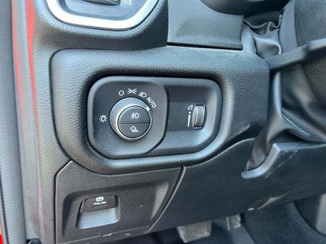 2023 RAM 1500 35