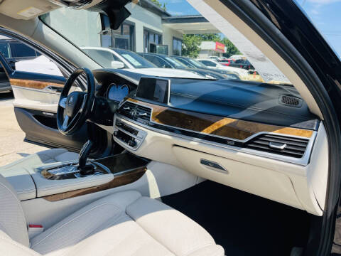 2016 BMW 7 Series 740i