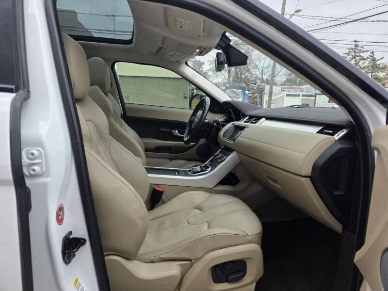 2014 Land Rover Range Rover Evoque Pure Premium