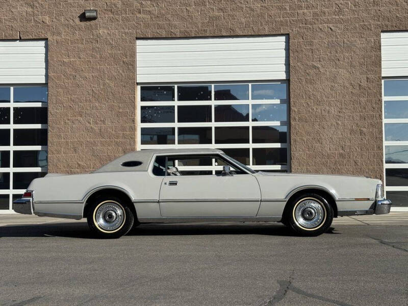 1976 Lincoln Mark IV