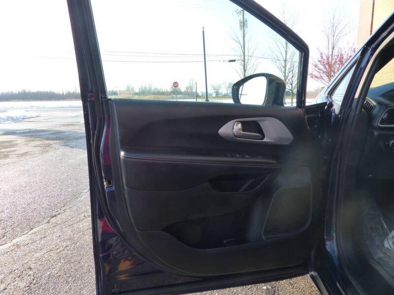 2018 Chrysler Pacifica Touring L