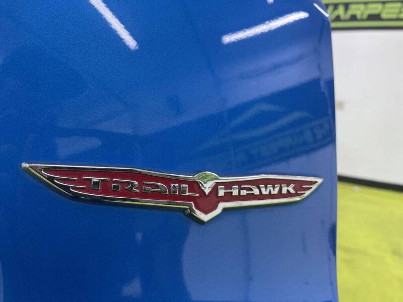 2020 Jeep Cherokee Trailhawk
