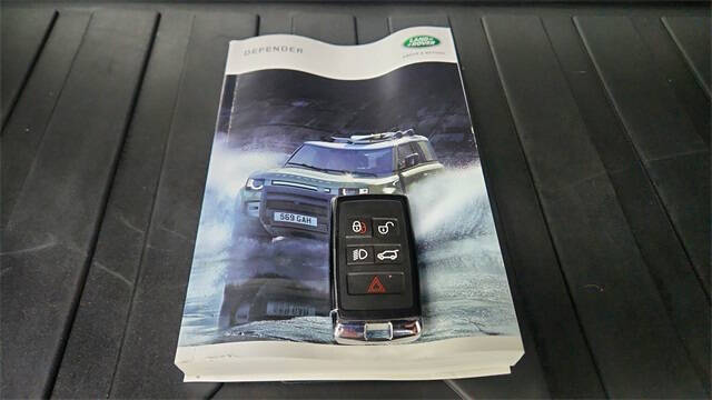 2023 Land Rover Defender 90 75th Anniversary Edition