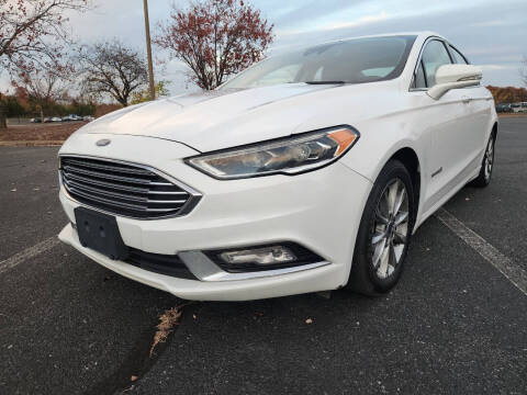 2017 Ford Fusion Hybrid SE