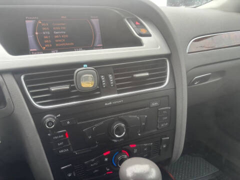 2012 Audi A4 2.0T quattro Premium