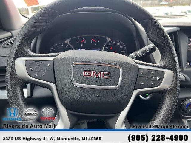 2022 GMC Terrain SLE