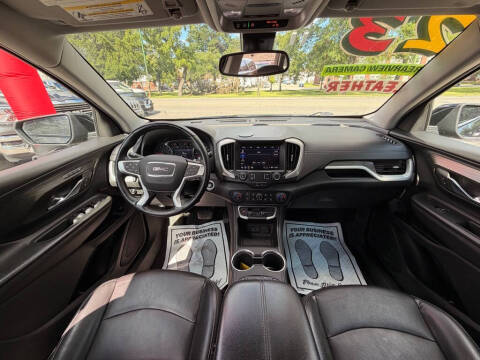 2023 GMC Terrain SLT