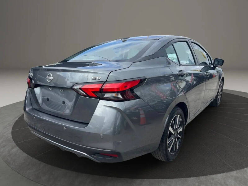 2024 Nissan Versa SV