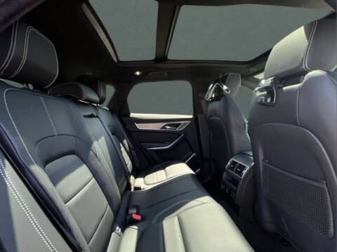 2025 Jaguar F-PACE P250 R-Dynamic S