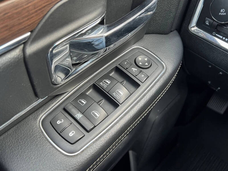 2016 RAM 2500 Laramie