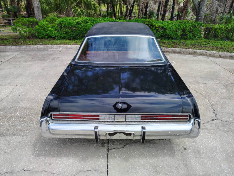 1975 Chrysler New Yorker