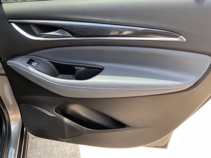 2019 Buick Enclave Essence