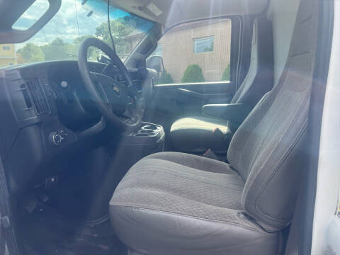 2017 Chevrolet Express 3500