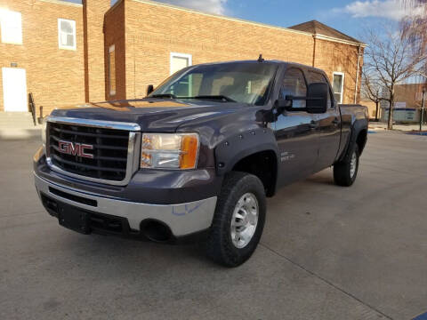 2010 GMC Sierra 2500HD for sale at KHAN'S AUTO LLC in Worland WY