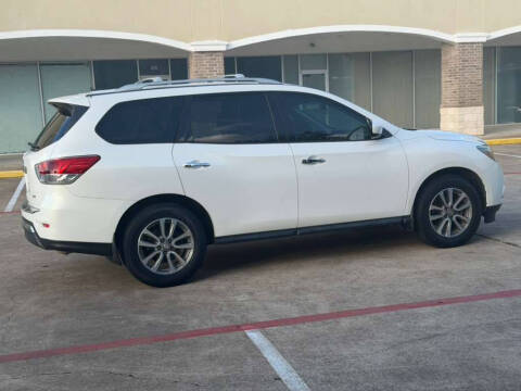 2014 Nissan Pathfinder S