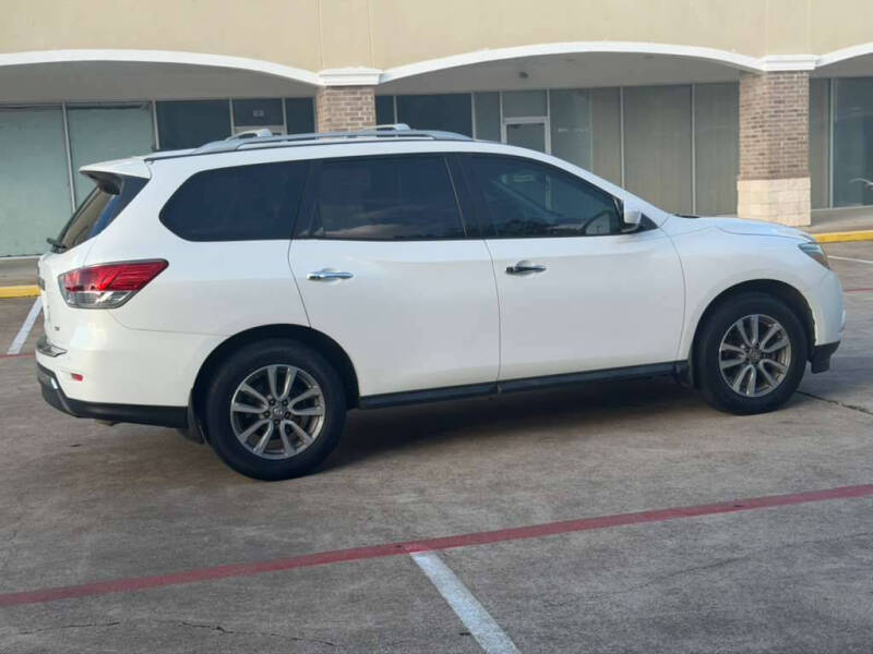 2014 Nissan Pathfinder S