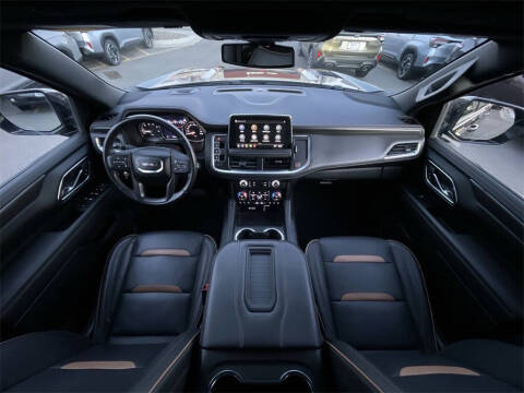 2021 GMC Yukon XL AT4