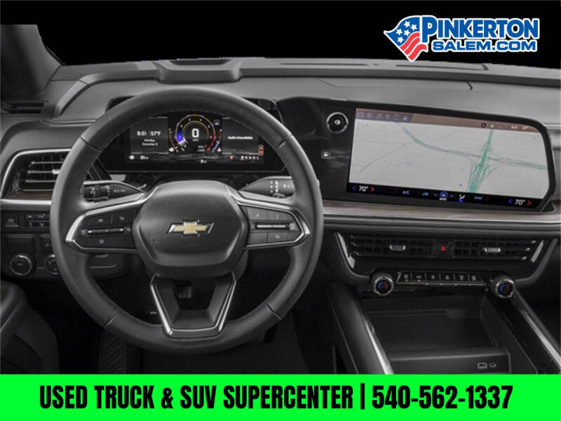 2025 Chevrolet Suburban LS