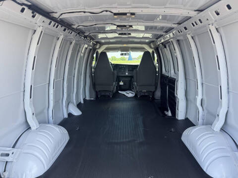 2026 Chevrolet Express 3500