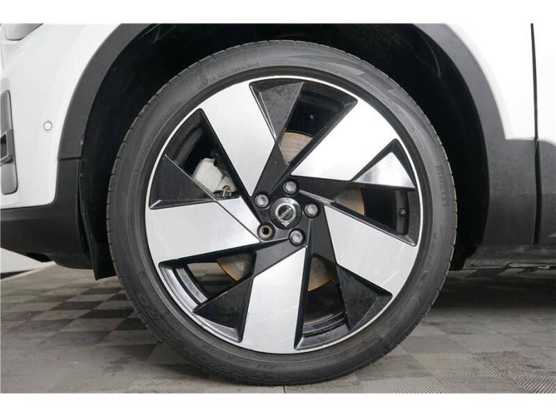 2023 Volvo C40 Recharge Twin Ultimate