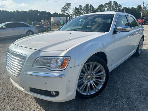 2011 Chrysler 300 for sale at Gwinnett Luxury Motors in Buford GA