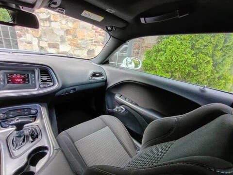 2016 Dodge Challenger R/T Scat Pack
