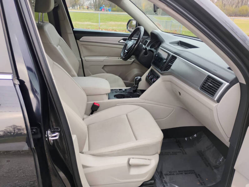 2018 Volkswagen Atlas V6 SE