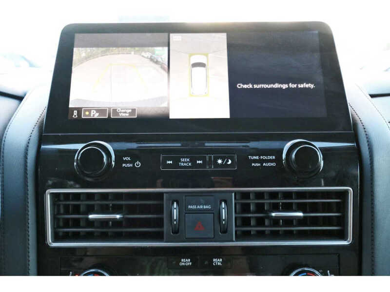 2024 Nissan Armada SL