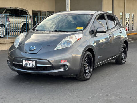 2014 Nissan LEAF SL