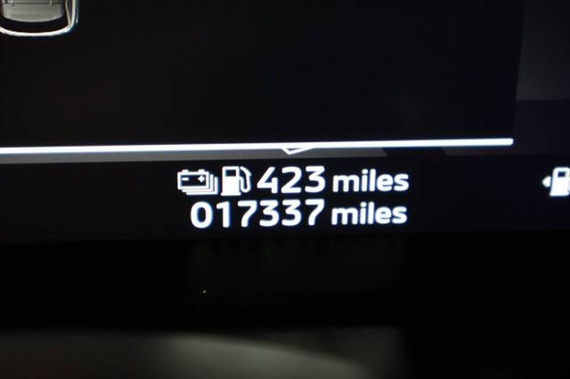 2024 Mitsubishi Outlander PHEV SEL